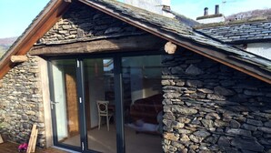 Sundeck - Pear Tree Cottage (Kendal)