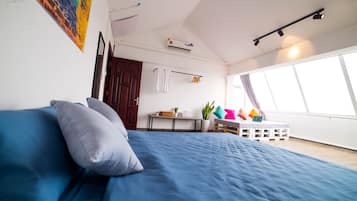 1 bedroom, in-room safe, iron/ironing board, WiFi