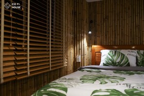 1 habitación, tabla de planchar con plancha y wifi 