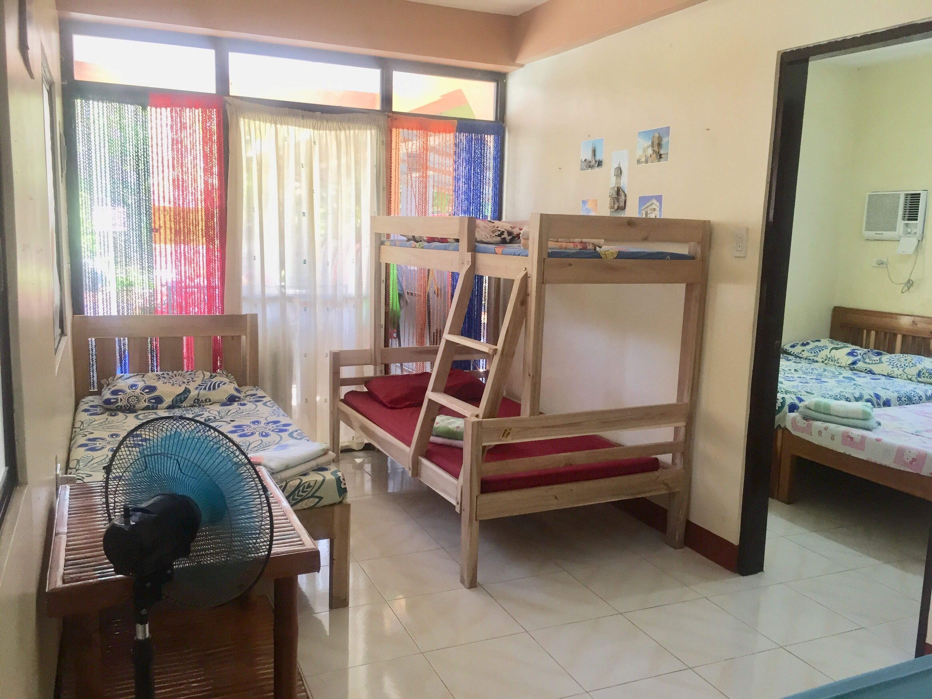 1 chambre, fer et planche à repasser, Wi-Fi, draps fournis