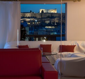 Interior - Athens Urban Visions Art Apartment. Breath taking Views to Acropolis.  (Athina)