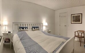 6 Schlafzimmer, Bügeleisen/Bügelbrett, WLAN, Bettwäsche