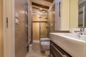 Dusche, Bidet