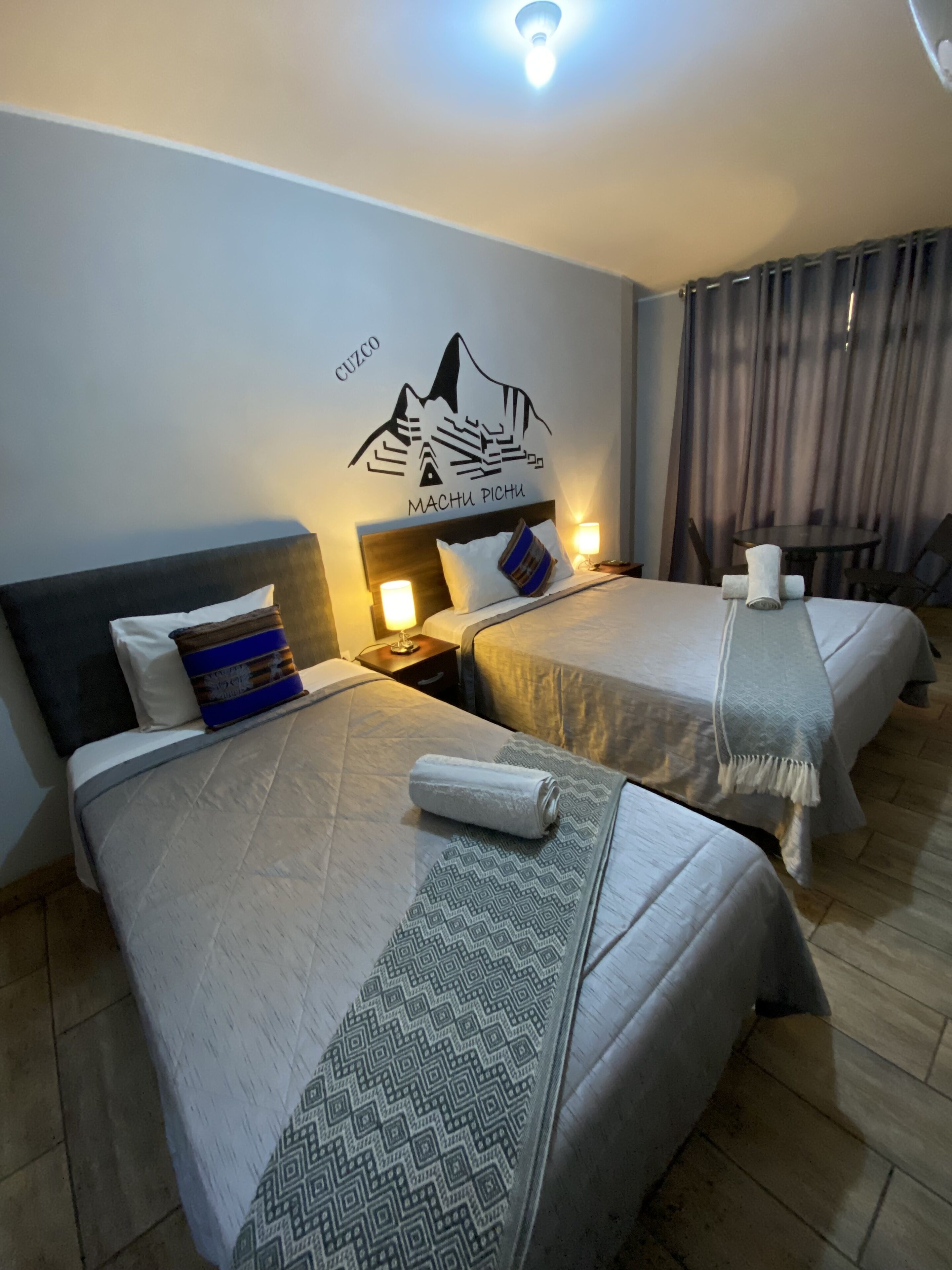 Photo - Lima Airport Tampu