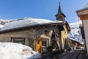 Town Photo - Bel'Alp 16 Historical Residence Near Ski Lifts at Le Tour in Chamonix, Le Tour (Argentière), France (Le Tour (Argentière))