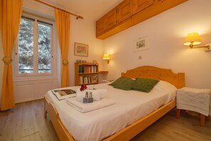 2 chambres, Wi-Fi gratuit, draps fournis