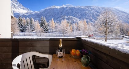 Résidence Grand Roc - BruyÚres 09, ArgentiÚre (Chamonix), France