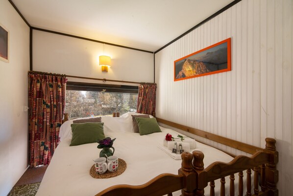 2 chambres, draps fournis