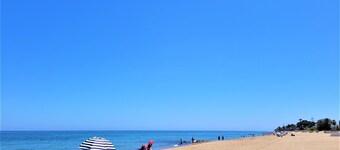 VILLA AT SEAFRONT (657 B)