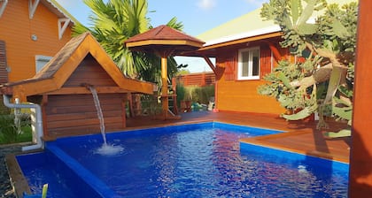 Bungalow de charme et sa piscine privée