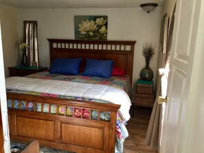 2 bedrooms, free WiFi, bed sheets - Mississippi River Shore - Sunset and Fisherman's Delight on the Water (Stoddard)