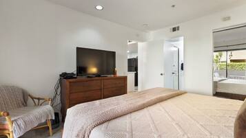 2 habitaciones, tabla de planchar con plancha, wifi y ropa de cama