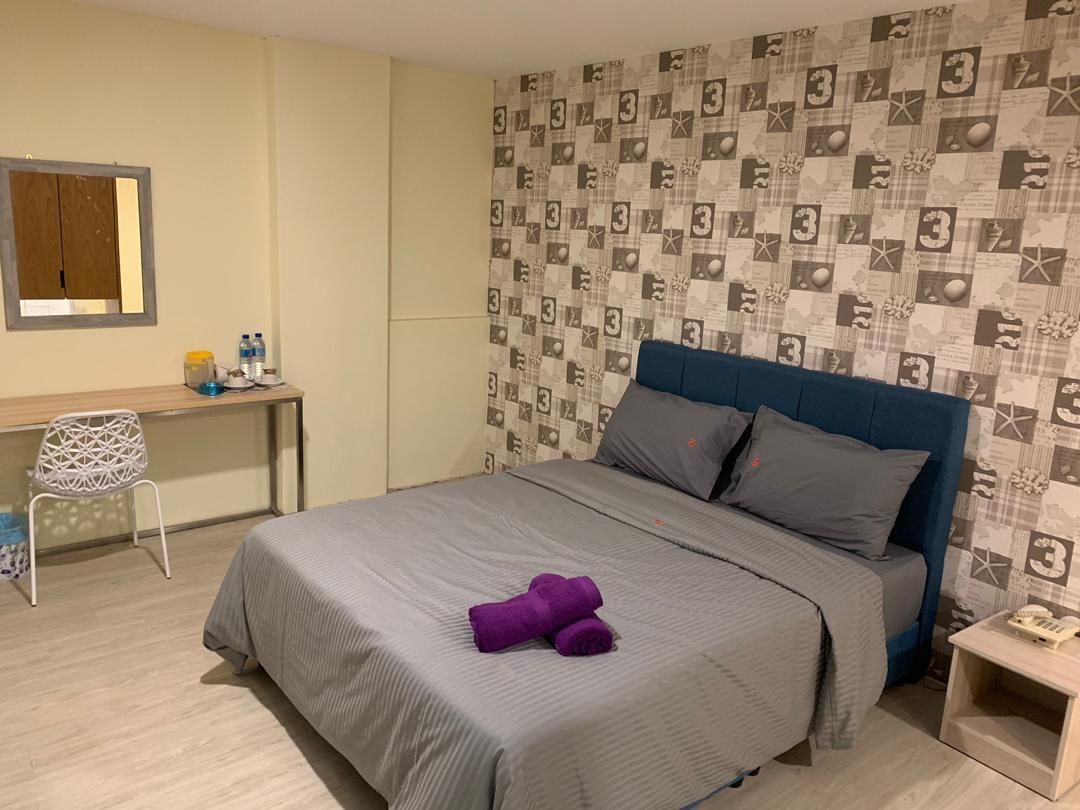 Superior Double Room | Desk, free WiFi, bed sheets
