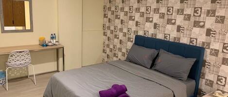 Superior Double Room | Desk, free WiFi, bed sheets