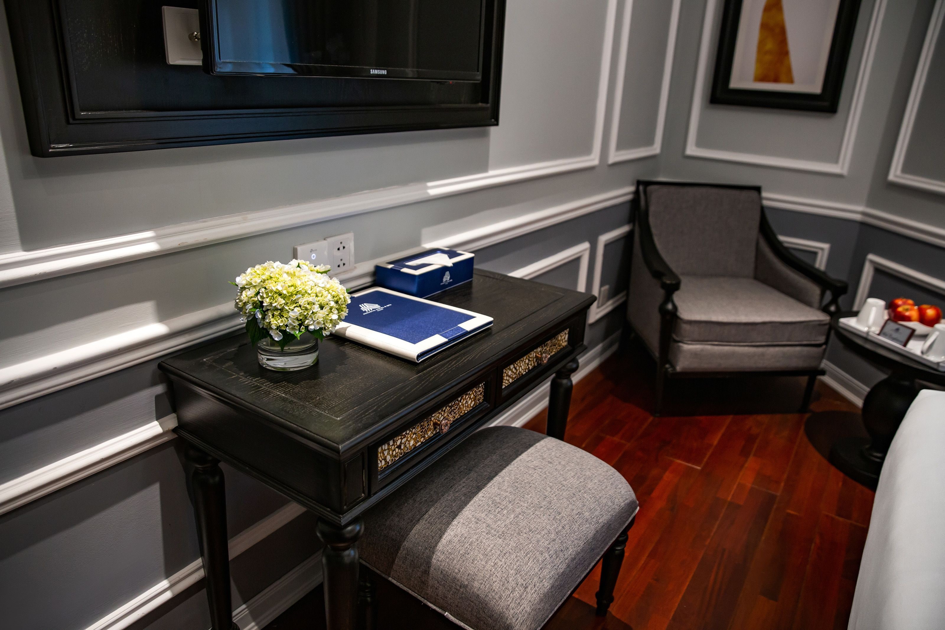 1 bedroom, minibar, in-room safe, desk