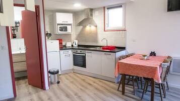 Apartment (2 pièces, 4 Personnes) | Private kitchen