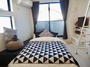 特色公寓, 1 張小型雙人床, 非吸煙房 | 書桌、手提電腦工作空間、熨斗/熨衫板、免費 Wi-Fi