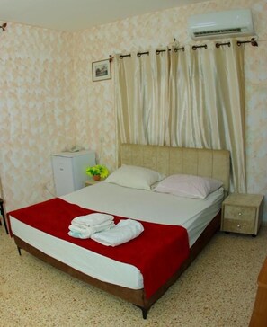 고급 침구, 암막 커튼, 무료 WiFi