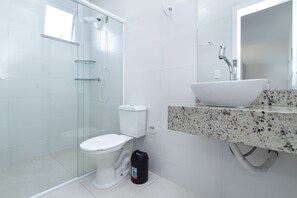 Apartment | Bathroom | Shower - Apartamento 2 quartos - 345 (Bombinhas)