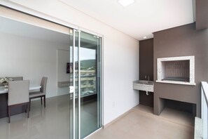 Apartment | Speisen im Freien