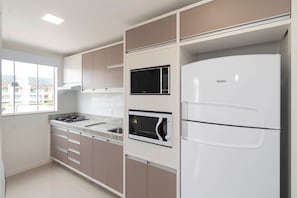 Apartment, Berbilang Katil | Dapur peribadi | Peti sejuk, ketuhar gelombang mikro, ketuhar, pengisar 