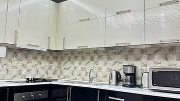 Luxury Apartment, Multiple Beds, Non Smoking, City View | Living area