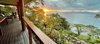 Chic Serene & Secluded Beachfront Villa  -- Your Own Private Resort