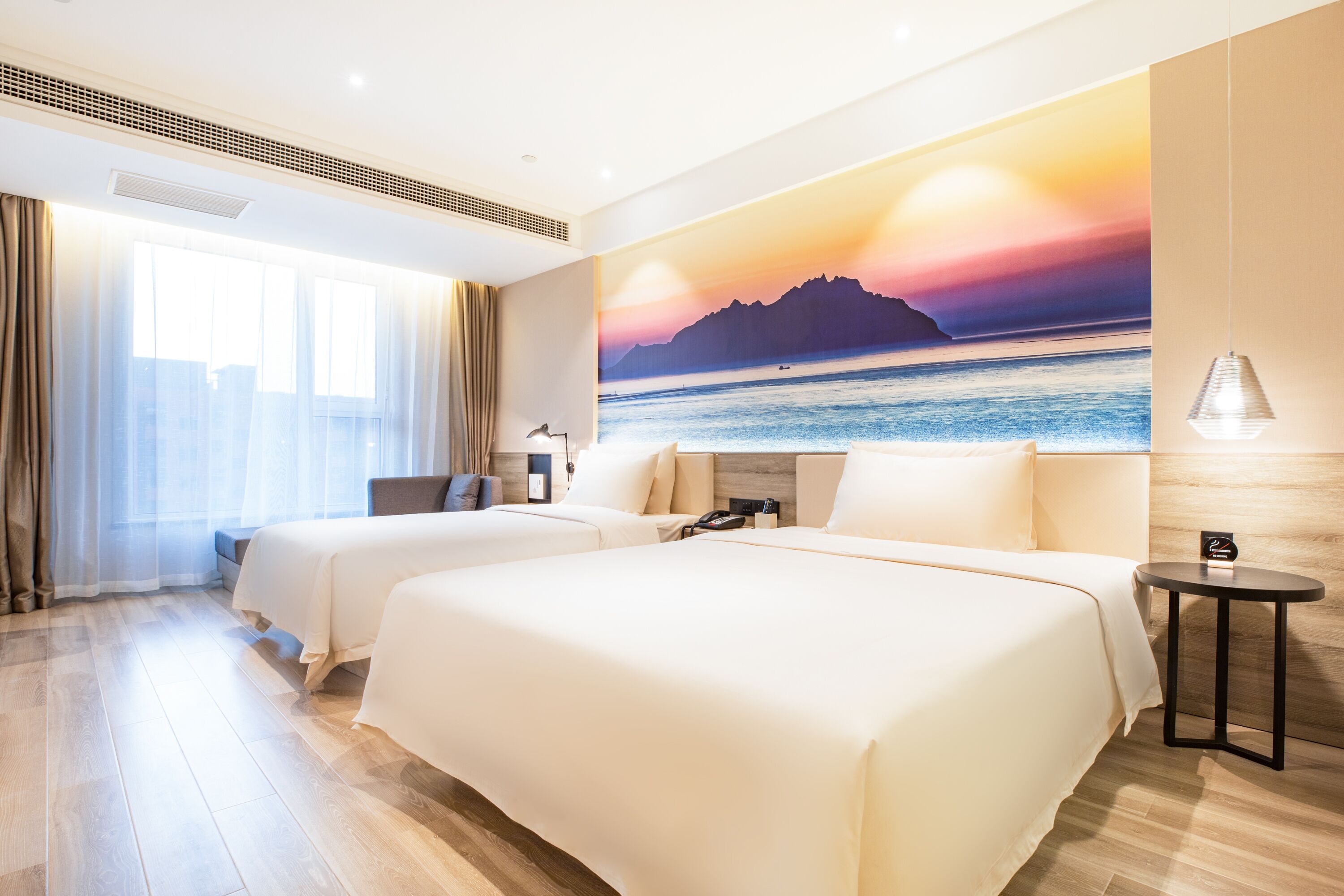 family room | free wifi