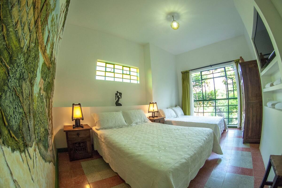 Triple Room | Blackout curtains, free WiFi