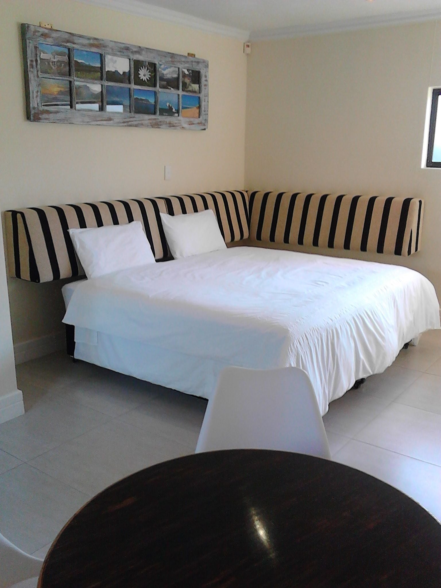 Wifi gratis y ropa de cama 