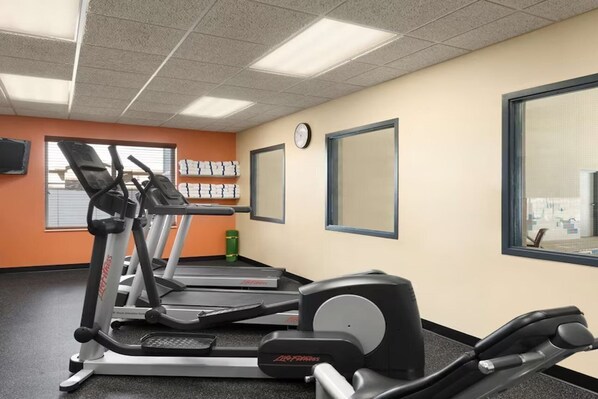 Fitness facility - Country Inn and Suites Duluth North (Duluth)
