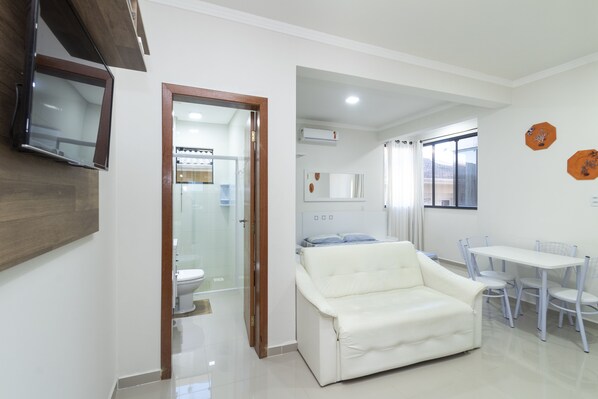 อพาร์ทเมนท์, เตียงใหญ่ 1 เตียง และโซฟาเบด, ปลอดบุหรี่ | Wi-Fi ฟรี