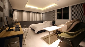 Double Room (VVIP) - Hotel Cheese (Busan)