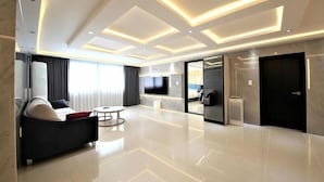Interior - Hotel Cheese (Busan)