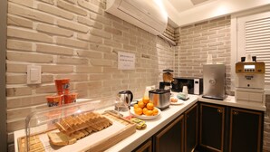 Unclassified image, 3 of 85, button - Hotel Cheese (Busan)
