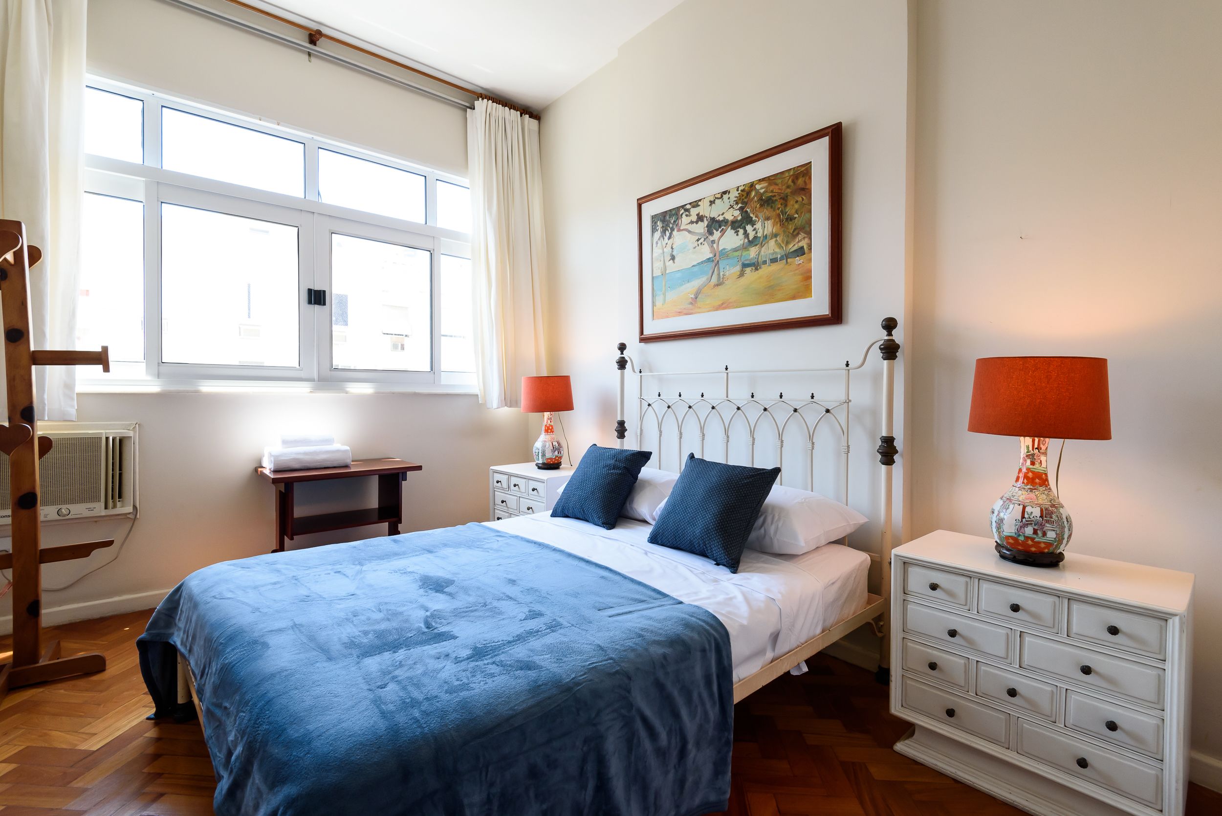 Apartment, Non Smoking | Desk, iron/ironing board, free WiFi, bed sheets