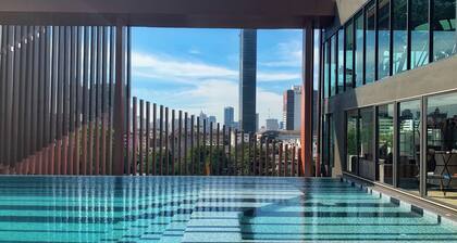 C Ekkamai Boutique Condo