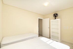 Free WiFi - Casa 3 quartos - 281 (Bombinhas)