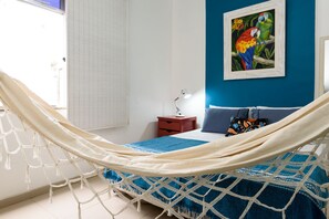 Apartment, 1 Doppelbett, Nichtraucher | Schreibtisch, Bügeleisen/Bügelbrett, kostenloses WLAN, Bettwäsche