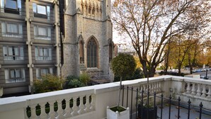 Luxury Apartment, Multiple Beds, Non Smoking, City View | Balcony - Luxury Hyde Park (London)