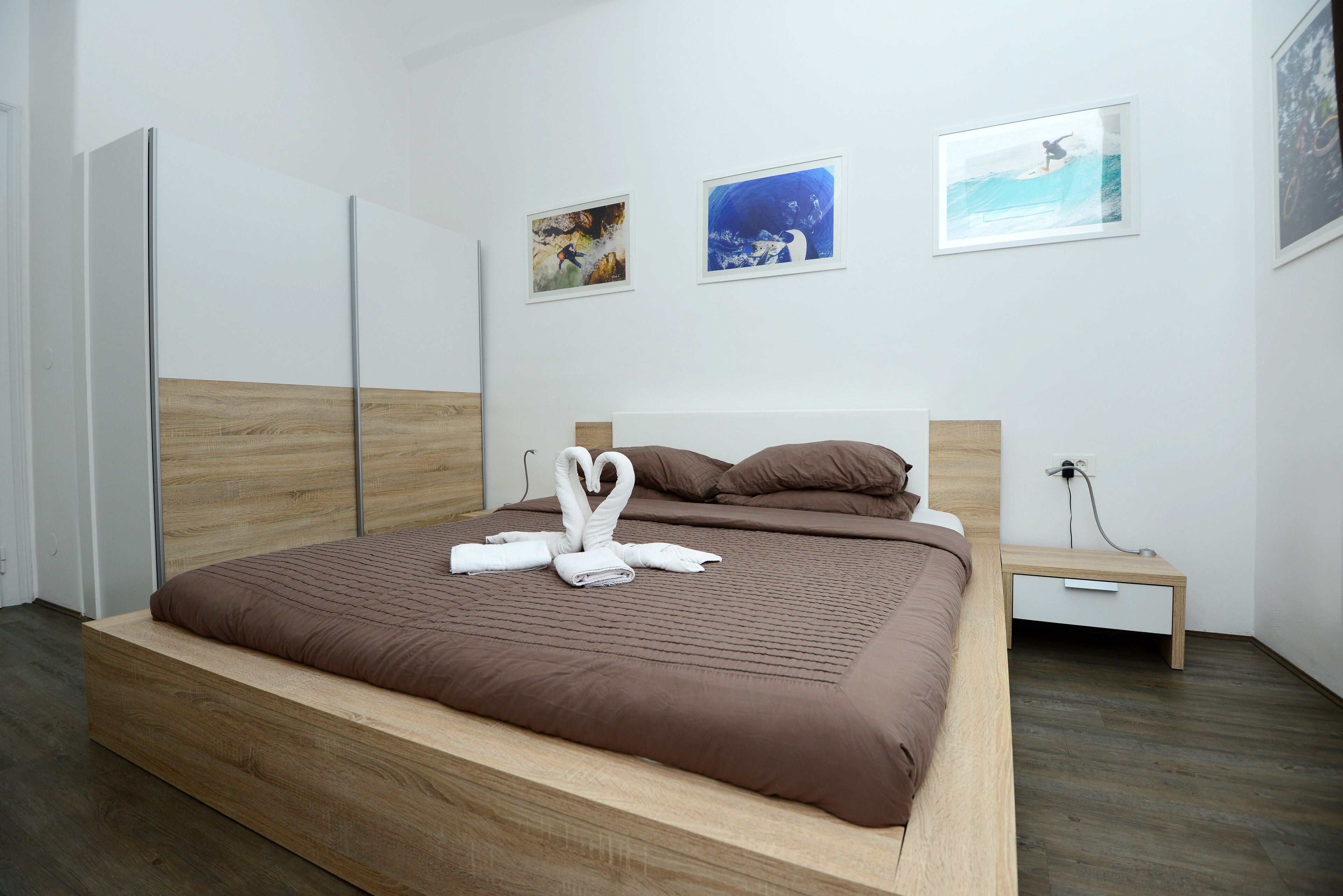 Foto - Urban Rooms--free parking--