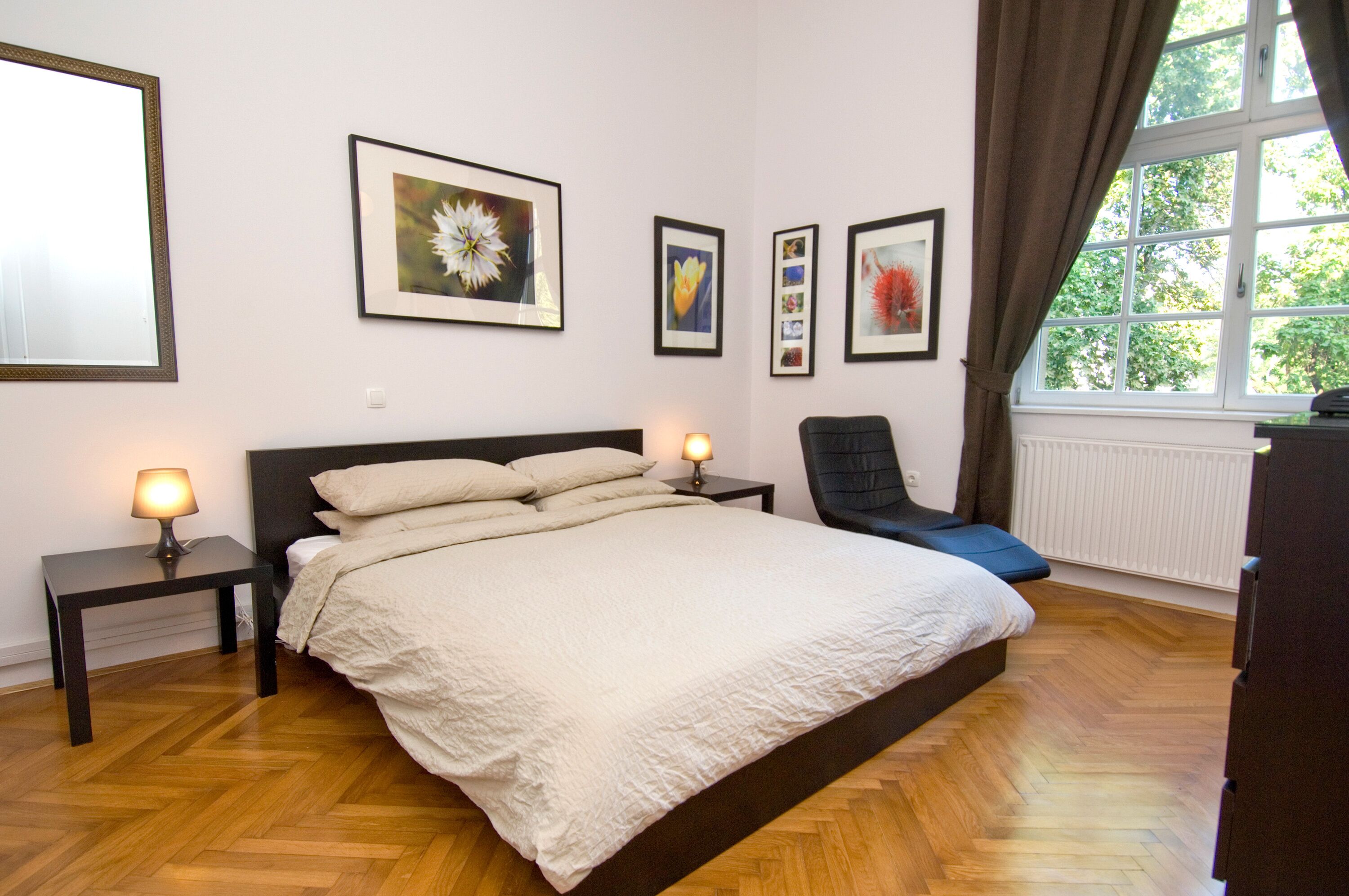 Foto - Urban Rooms--free parking--