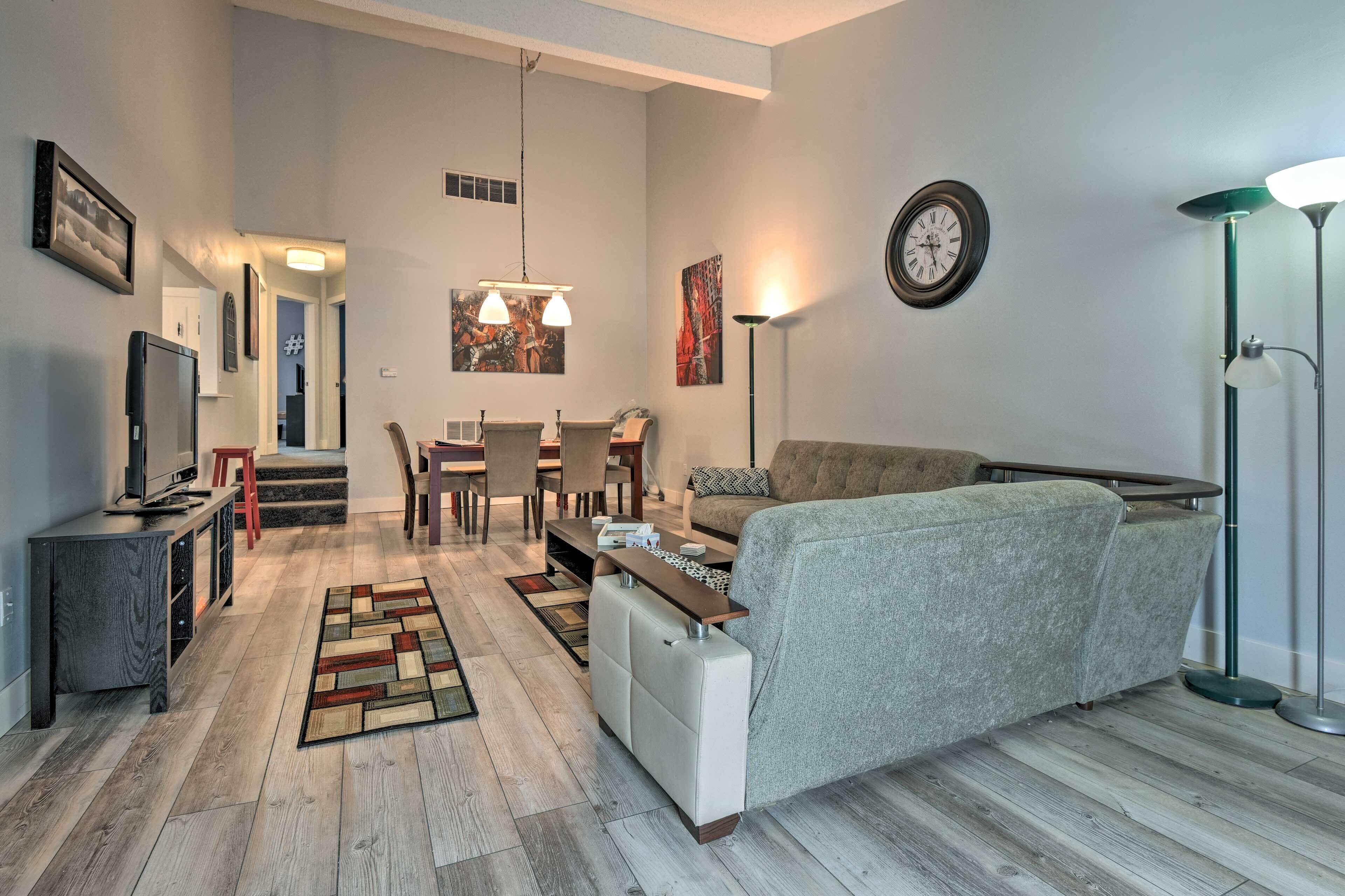 TV, fireplace, DVD player