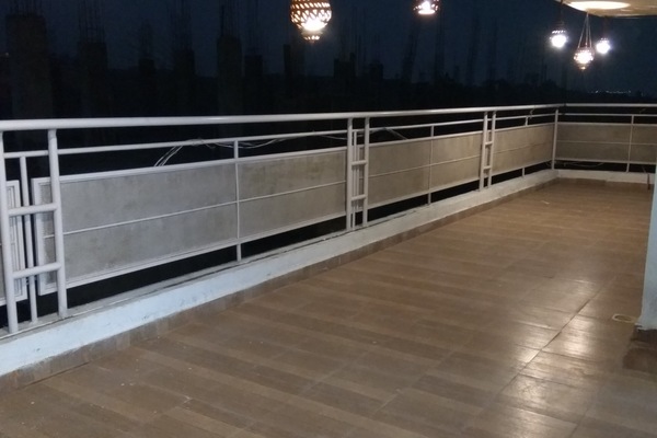 Connected Gallery