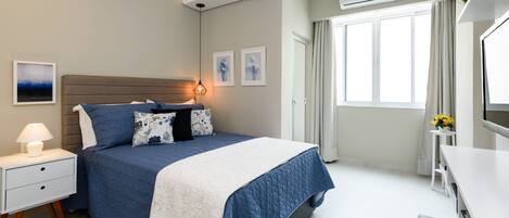 Apartemen, Bebas Asap Rokok | Meja kerja, tirai kedap cahaya, setrika/meja setrika, dan Wi-Fi gratis