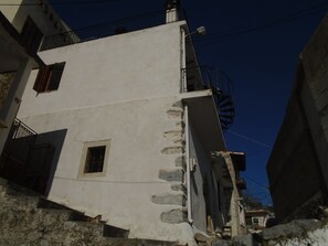 Esterni