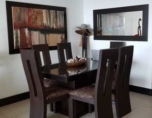 Dining - BVG Direct Oceanfront 5 Star!  Sunsets! Inquire about Jan, Feb, Mar month stays. (Ixtapa)