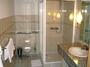 Lobby - Hotel am Platz (Hohenmoelsen)
