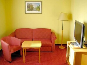 Unclassified image, 4 of 16, button - Hotel am Platz (Hohenmoelsen)