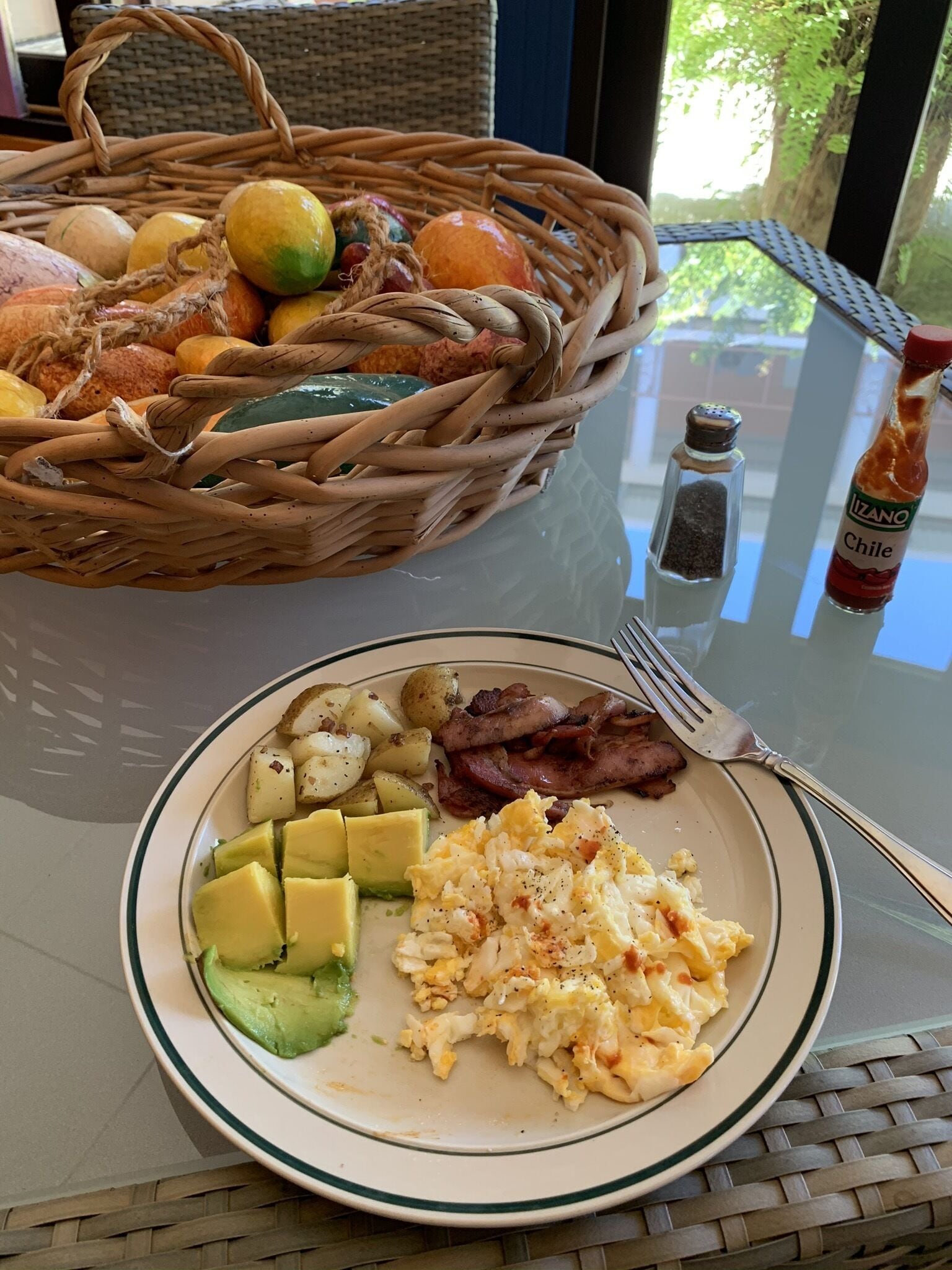 free local cuisine breakfast